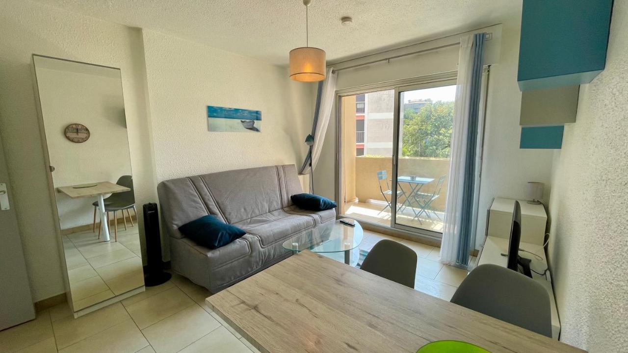 Superbe Studio En Hyper Centre Apartment Кавалере-сюр-Мер Екстериор снимка