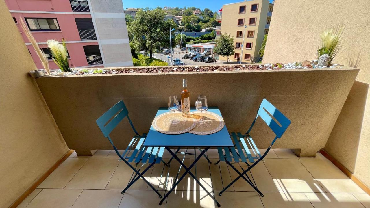 Superbe Studio En Hyper Centre Apartment Кавалере-сюр-Мер Екстериор снимка